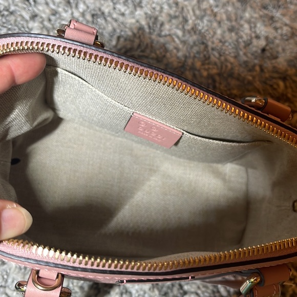 Gucci Guccissimma mini crossbody - Picture 5 of 7